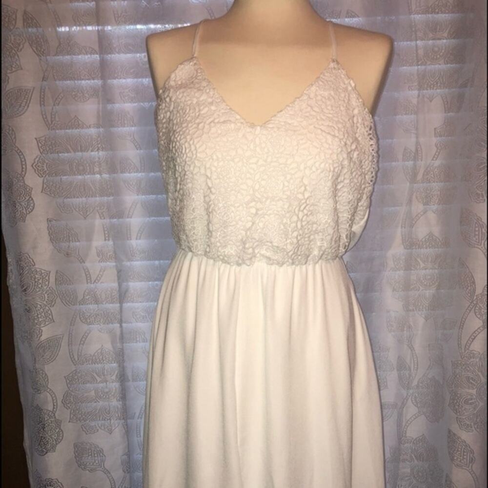 UEC HEART SOUL WHITE FLOWING CROCHET TOP DRESS SZ S